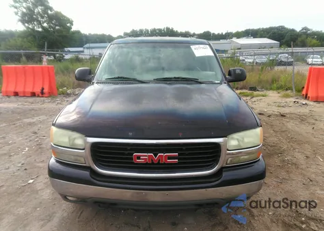 2002 GMC Yukon из США, поврежденный, VIN 1GKEC13V42R252461
